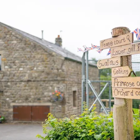 6 Bed In Near Settle Oc-ds102 * Tosside