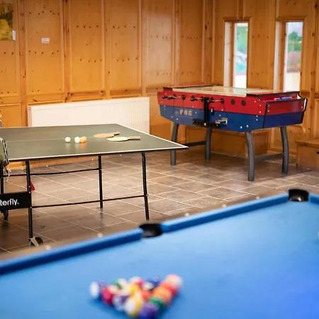 6 Bed In Near Settle Oc-ds102 Holiday home Tosside
