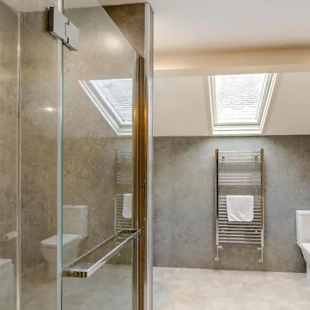 6 Bed In Near Settle Oc-ds102 Tosside
