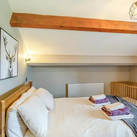 Holiday home 6 Bed In Near Settle Oc-ds102 *