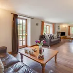 펜션 6 Bed In Near Settle Oc-ds102 Tosside